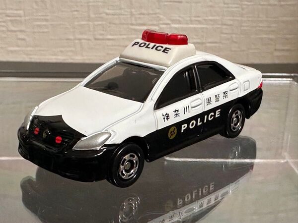 トミカ トミカショップ 神奈川県警察 トヨタ クラウン パトロールカー