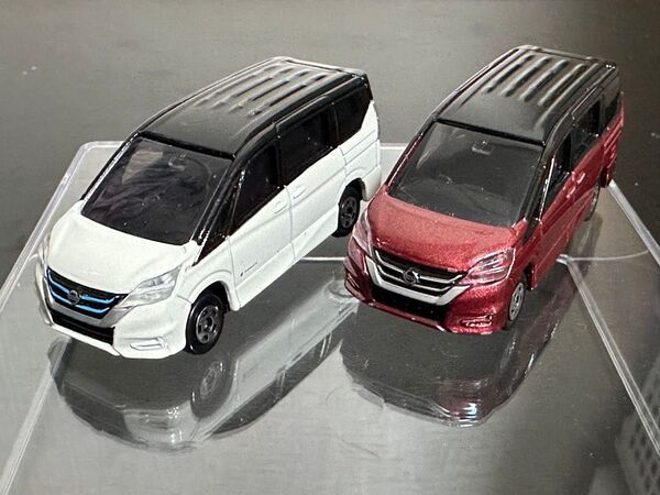 希少 絶版 エラー品あり トミカ 日産 セレナ