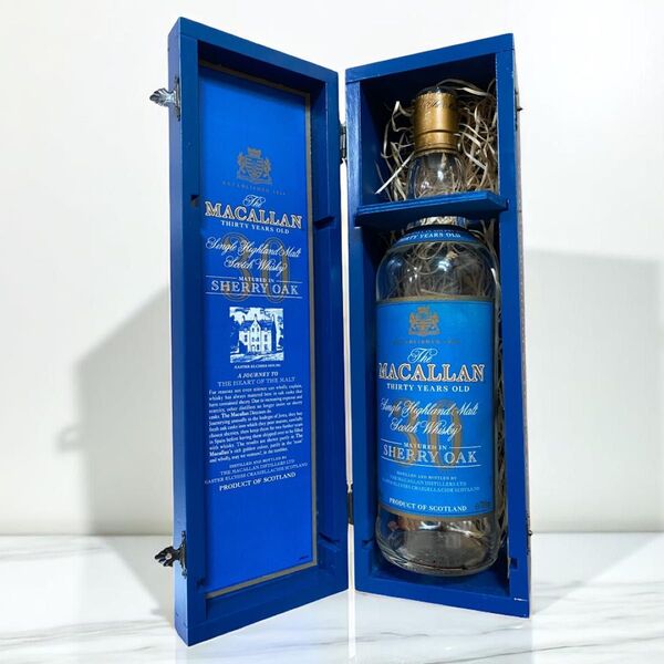 【希少】The Macallan 30年 マッカラン シェリーオーク 空瓶 空箱 30 years old 旧ラベル 青ラベル