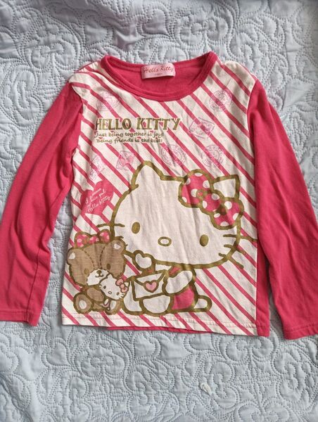 長袖Tシャツ 120 ロングTシャツ ロンT HelloKitty ハローキティ キティちゃん ピンク サンリオ パジャマ くま