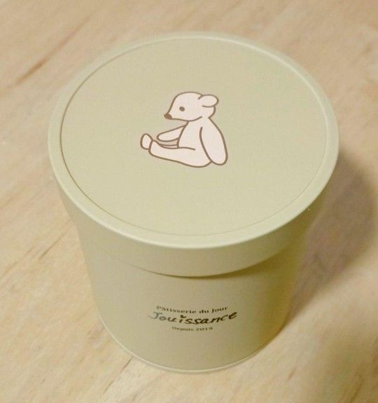 ジュイサンス jouissance くま缶 お菓子缶 缶ケーキ スイーツ 京都 くま テディベア クッキー缶