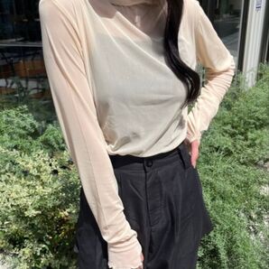 nemne store アソート柄シアー指あきロンT