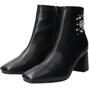 新品!定価1.5万 ブリジット バーキン ビジューストレッチショートブーツ