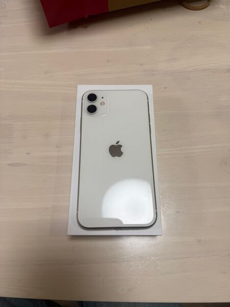 Apple iPhone 11 ホワイト 128G au Apple ホワイト iPhone11
