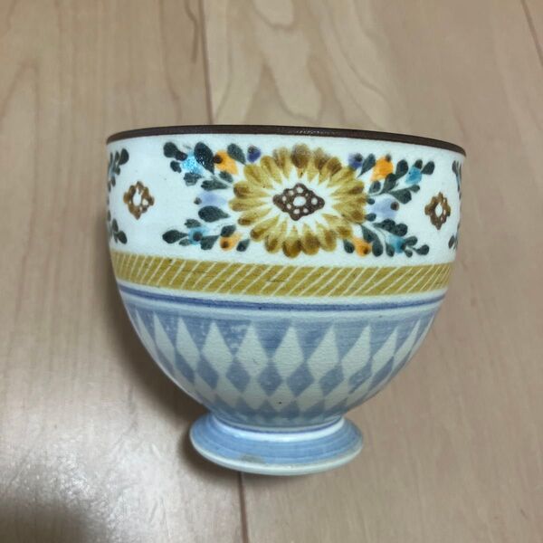 小鉢 花柄とひし形模様がおしゃれな食器