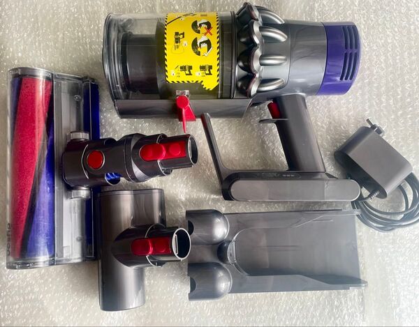 ダイソン v10 sv12 ソフトローラークリーナーヘッド Dyson ジャンク 掃除機 コードレス掃除機