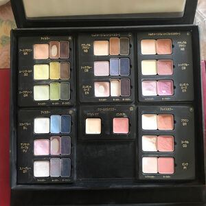アイシャドウ チーク フェイスカラー ベースメイクパレット POLA