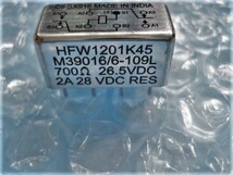 P0044　TE Connectivity 高周波リレー (RFリレー)　HFWシリーズ　HFW1201K45　DPDT 26.5V 未使用品ですが長期保存のためジャンク品　1個_画像2
