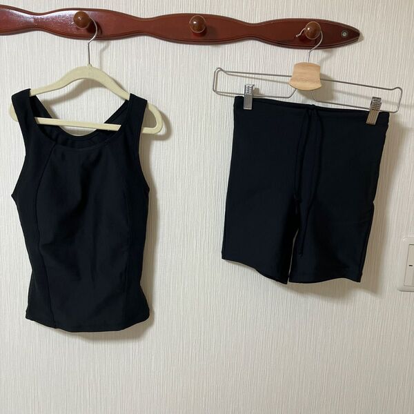 ユニクロ 水着 タンクトップ&ショートパンツセット レディース ブラック Mサイズ