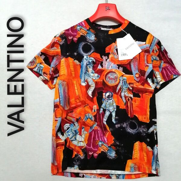 ♂新品・タグ付・半袖Tシャツ【VALENTINO】S 総柄 スタッズ