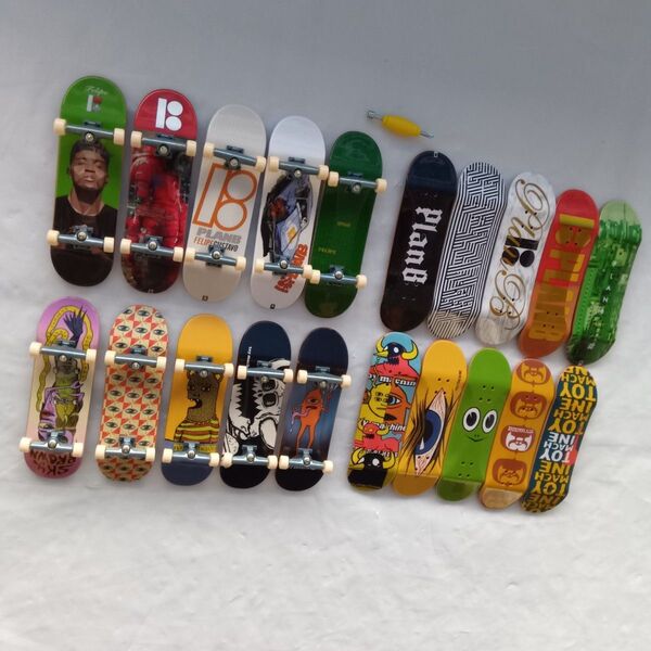 TECHDECK指スケ20個セットまとめ売り ultraprosk8shopbonus ミニチュアスケートボード