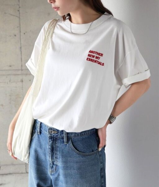 【新品未使用】ANMEエンブロイダリーロゴ半袖Tシャツ ホワイト×レッド