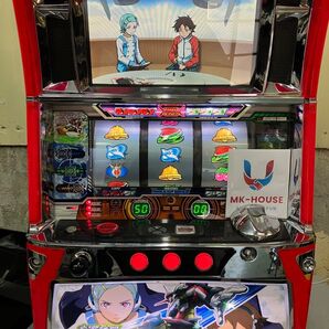 【送料込】エウレカセブン パチスロ実機 スロット実機 サミー ドアキー 設定キー付 家庭用電源 パチスロ スロット
