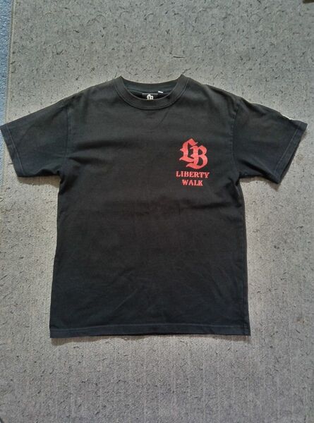 リバティーウォーク 半袖Tシャツ ホイールロゴ Mサイズ バックプリント付 ブラック LIBERTYWALK Tシャツ 半袖 M