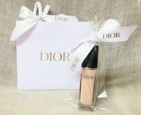(新品未使用) Dior ディオール スキン フォーエバー スキン コレクト コンシーラー 00.5N