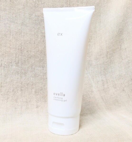 (新品未使用) evella エベラ クラリファイングクレンジングジェル (クレンジング) 150g