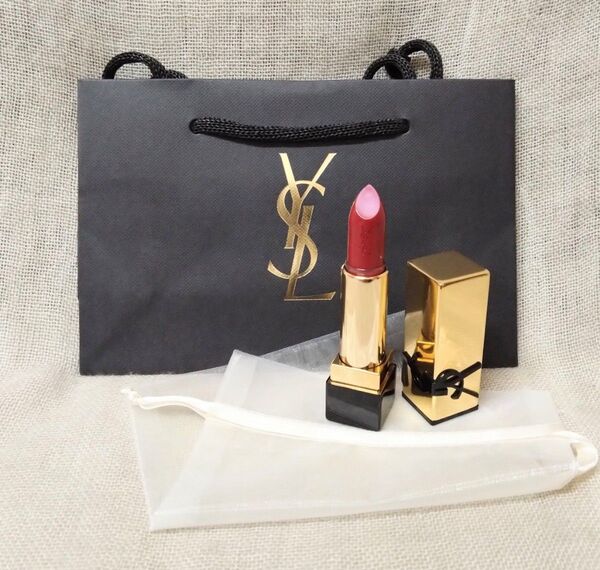 (新品未使用) YSL イヴ サンローラン ボーテ ルージュ ピュール クチュール R9 ブレイズンボルドー
