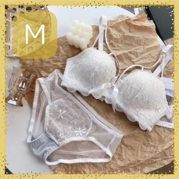 【新品】ノンワイヤーブラジャーショーツセット M ナイトブラ 下着上下セット 白