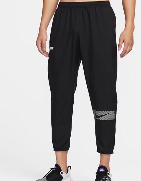 新品 NIKE ナイキ チャレンジャーフラッシュ ウーブン ランニングパンツ Mサイズ