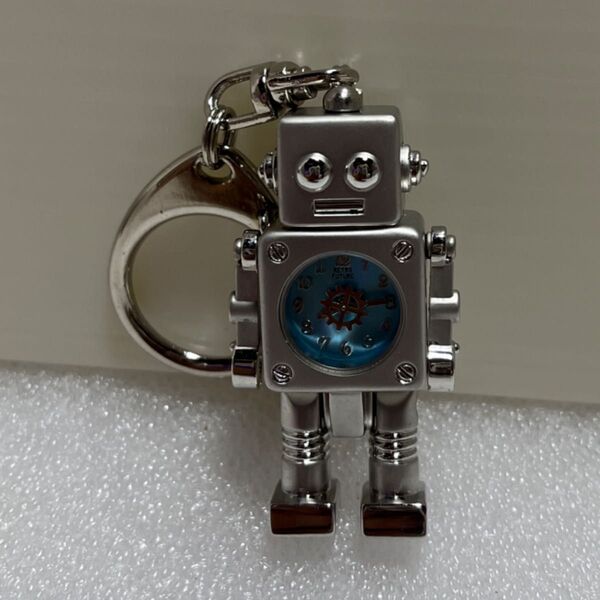 【激レア・レトロ・入手困難】ロボット型・キーホルダー時計