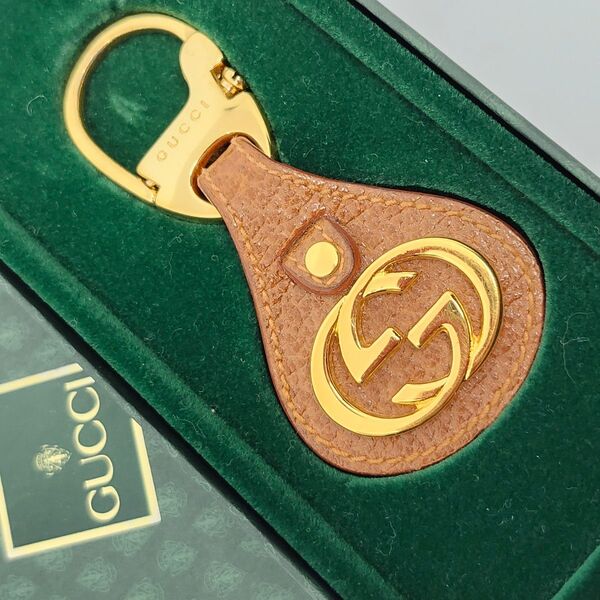 美品 高級 GUCCI グッチ GG マーモント キーホルダー チャーム キーリング レザー ゴールド メンズ 男性 レディース