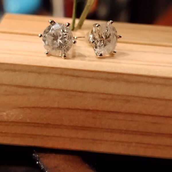 2 本物 一粒 天然 ダイヤ ピアス 2ct Pt900 バラ売り可