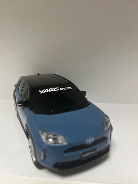 トヨタ プルバックミニカー ヤリスクロス