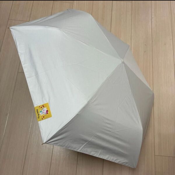新品 サンリオ ハローキティ 折りたたみ晴雨傘