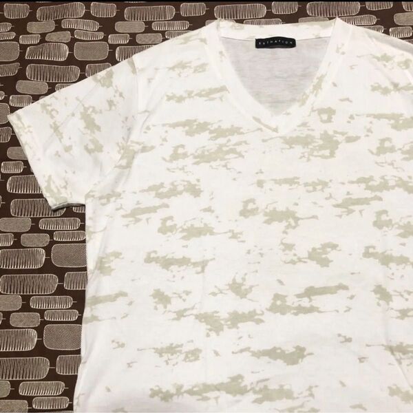 【美品】ESTNATIONエストネーション Vネックカットソー 半袖Tシャツ S 総柄 シャドーカモフラ 幾何学模様 白×ベージュ