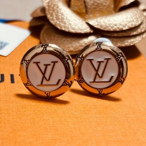 LOUIS VUITTON ルイヴィトン イヤリング ヴィンテージ