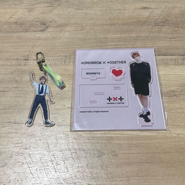TXT ボムギュ SHINE X TOGETHER GBGB アクスタ アクキー