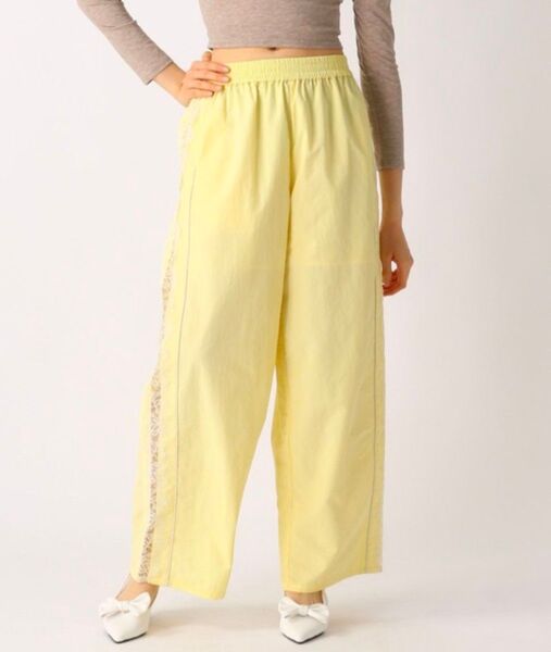 FOREVER 21 フォーエバー21レースラインナイロンパンツ