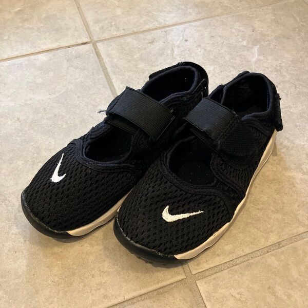 NIKE エアリフト 16センチ