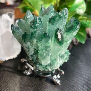 緑色の水晶クラスター約193.1g 庭園水晶クラスター ガーデンクォーツ