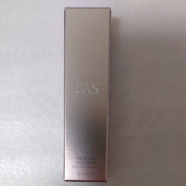 新品未開封 FAS ザ ブラック デイ クリームミニチューブ 8g SPF50+ PA++++ 2月19日新発売