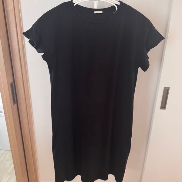 GU XL ワンピース ブラック 膝下丈