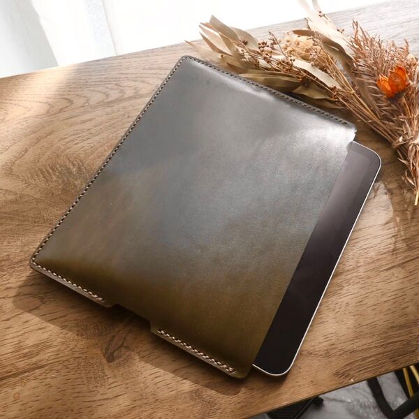 レザー iPad mini ケース / オリーブ