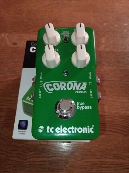 TC Electronic CORONA CHORUS コロナコーラス
