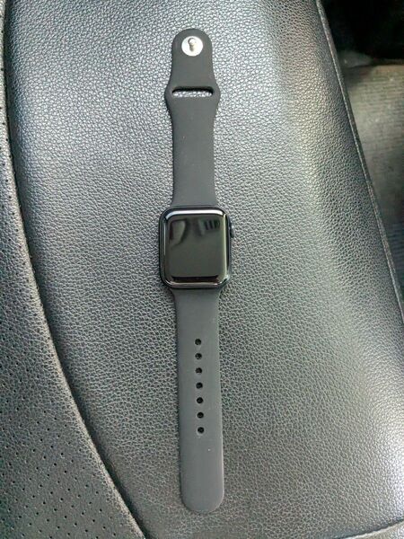 Apple Watch SE2 ミッドナイト セルラーモデル 40㎜ バッテリー98%