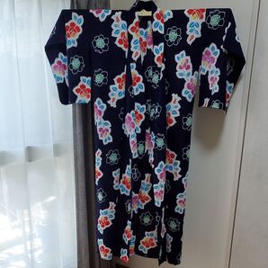 子供浴衣 綿 バラ柄 紺色 日本製美品