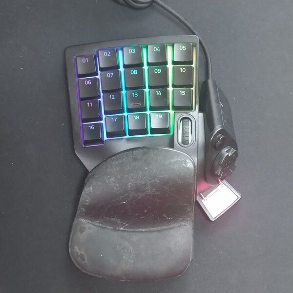 Razer 左手デバイス Tartarus V2 ゲーミング キーパッド ゲーミングキーパッド