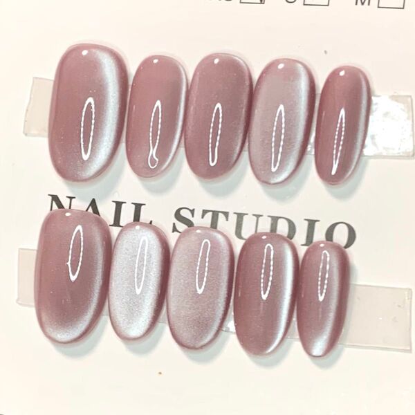 516 現品ネイルチップ XSサイズ 親指長さ19mm ハンドメイド ワンカラーマグネットうるツヤニュアンスちゅるんサイド