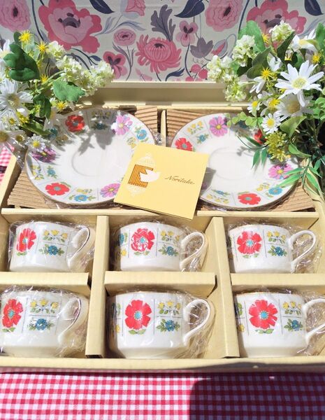 Noritake☆ノリタケ アイボリーチャイナ レトロ ポップ 花柄 カップ&ソーサー 6客セット ビンテージ