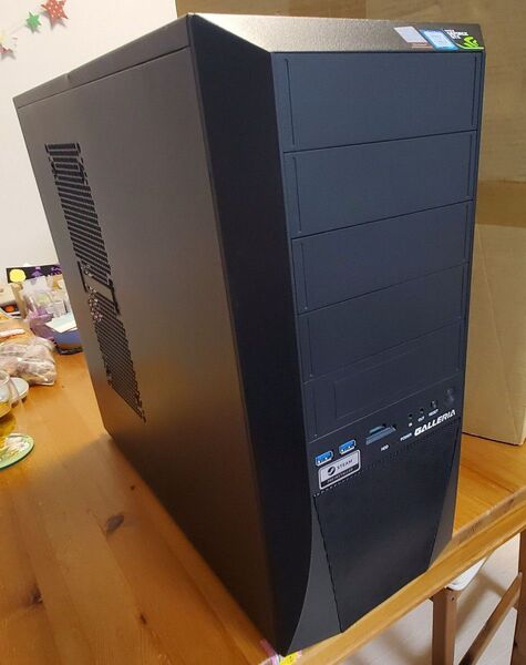 ガレリア ゲーミングPC水冷 i7 RTX2080Ti SSD500G HDD1Tモンハン快適