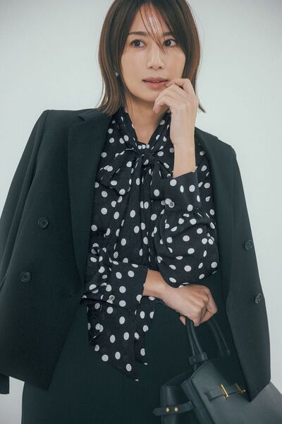 theory luxe 25SS 完売 水玉プリント ドット柄 ボウタイブラウス