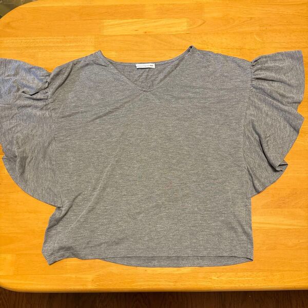 E hyphen World gallery PEACE Tシャツ