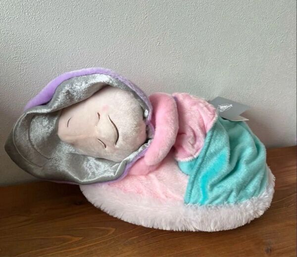 ヤングオイスター ぬいぐるみ ディズニーストア