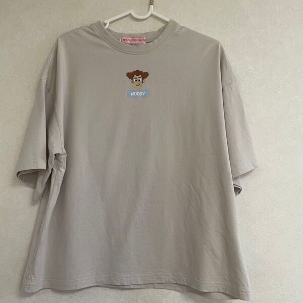 トイストーリー Tシャツ Mサイズ ドロップショルダー 半袖 ウッディー