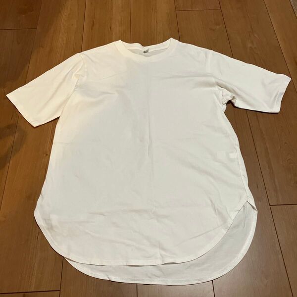 UNIQLO ホワイト 半袖Tシャツ S