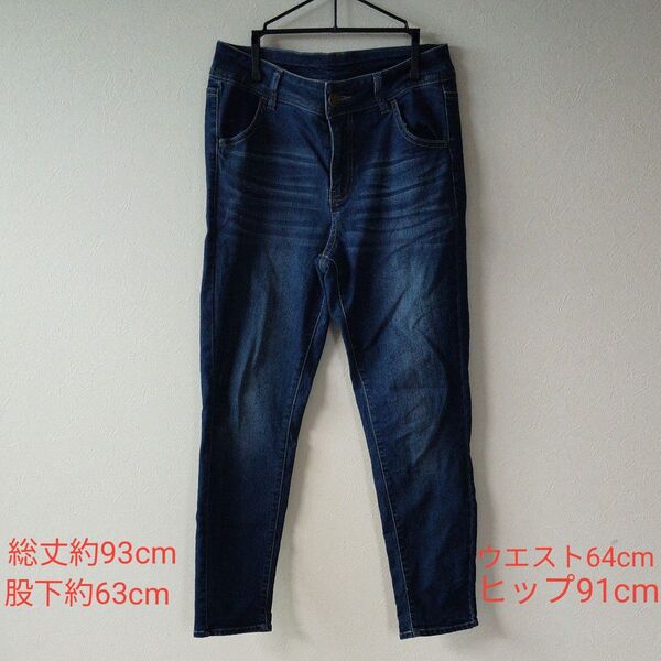 【USED品】☆普段使いに最適☆レディース スキニージーンズ デニムパンツ ウエスト64cm